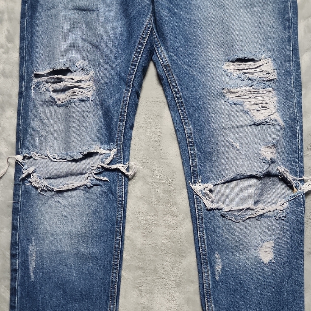 H&M Jeans - Picture 2 of 8
